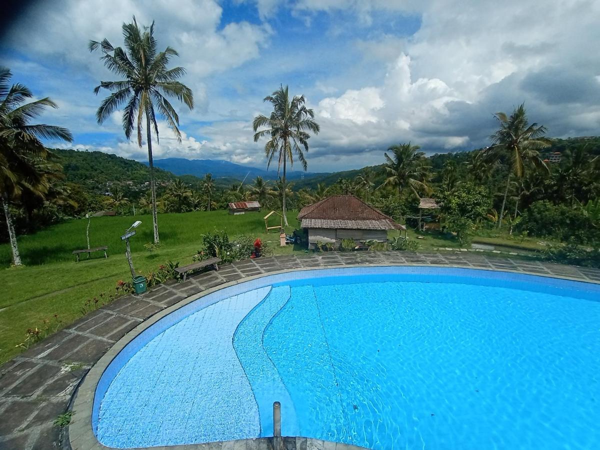Puri Sunny Camp Villa Munduk  Exterior photo