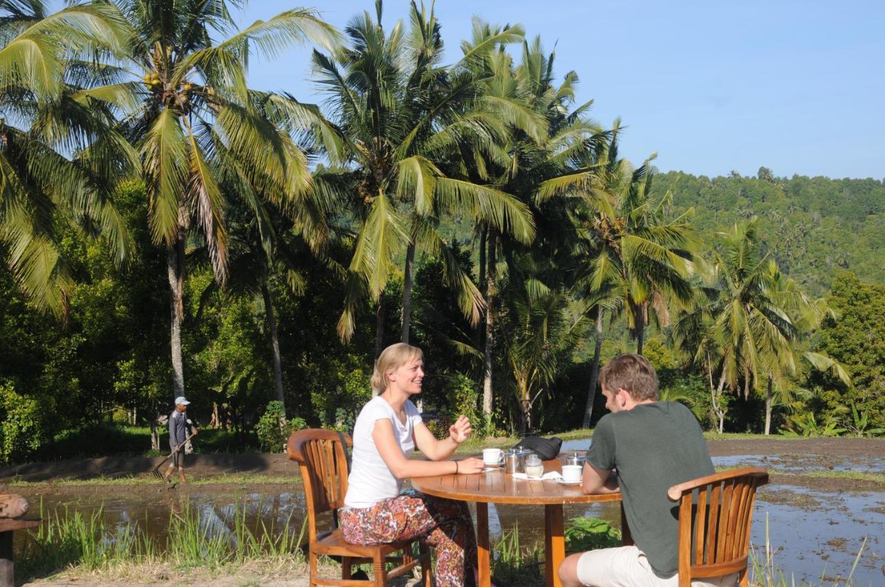 Puri Sunny Camp Villa Munduk  Exterior photo