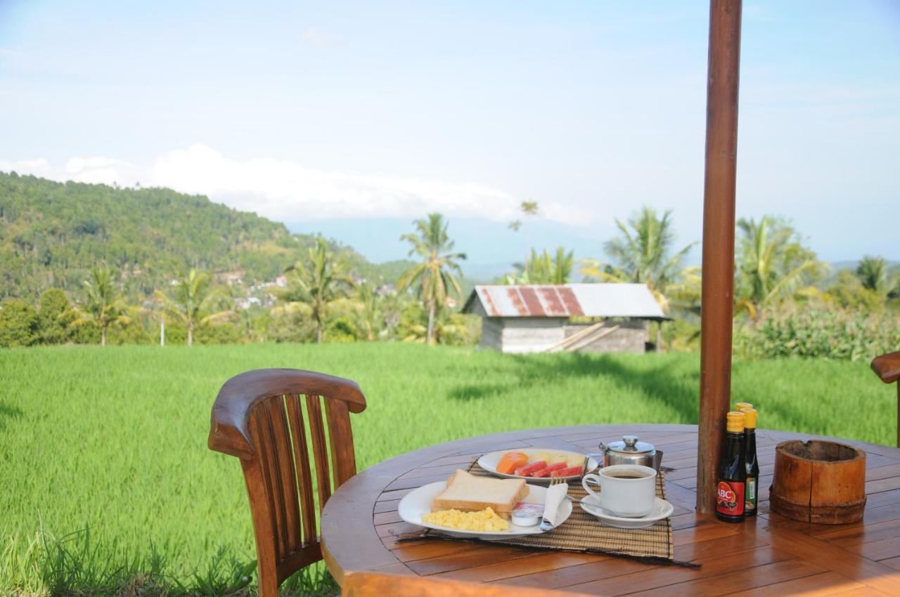 Puri Sunny Camp Villa Munduk  Exterior photo